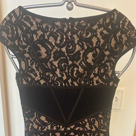 Tadashi Shoji Black Lace Inset Dress - Picture 4 of 9